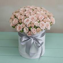 Цветочная композиция из Розы в шляпной коробке в Трудобеликовский