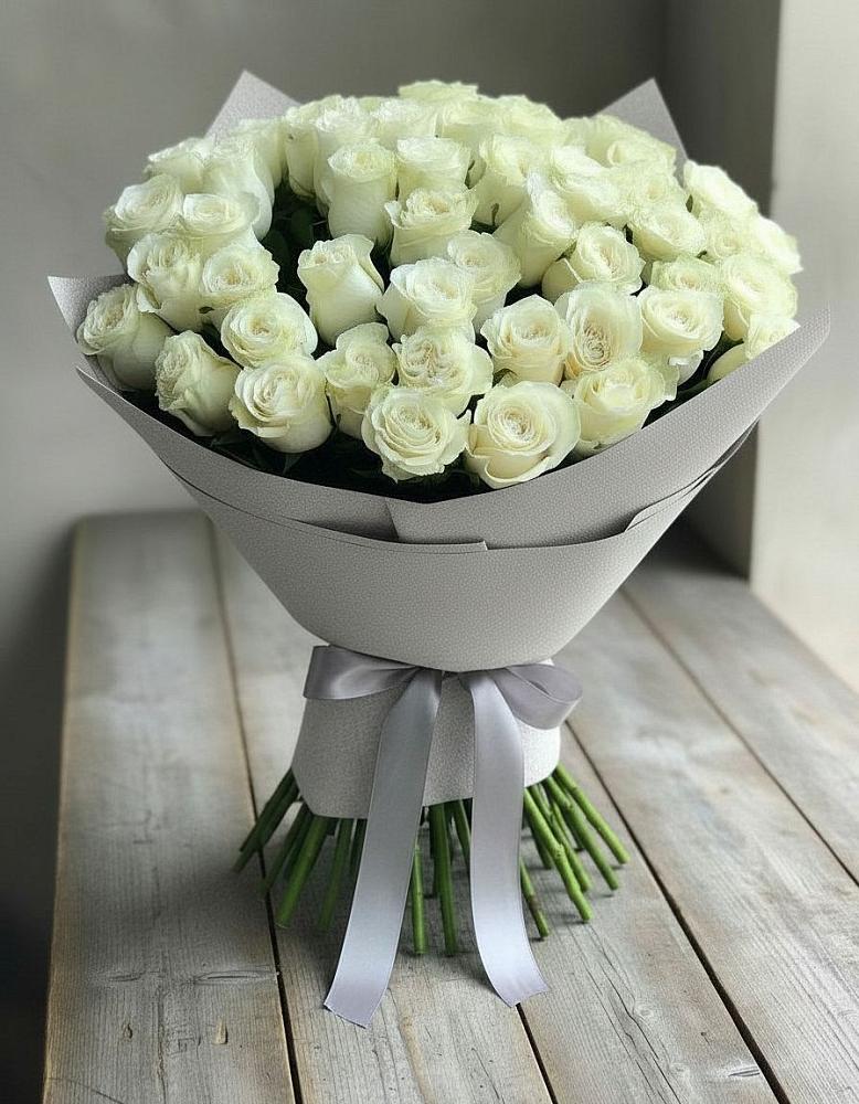 Букет 35 Белых роз в Трудобеликовский