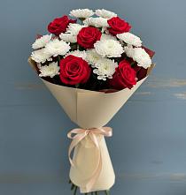 Букет цветов из:  Розы и Хризантемы в Трудобеликовский