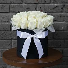 Цветочная композиция из Розы в шляпной коробке в Трудобеликовский